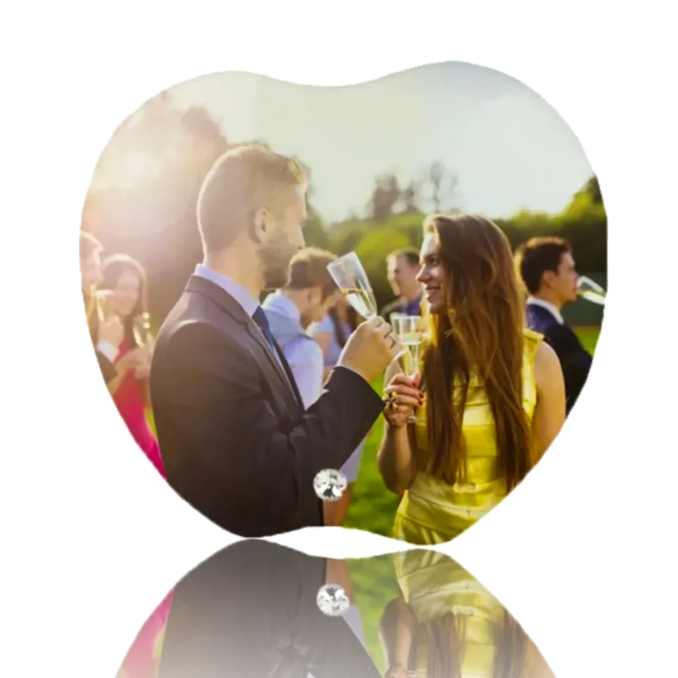 Apple-Shaped Sublimation Glass Photo Frame – BL-39